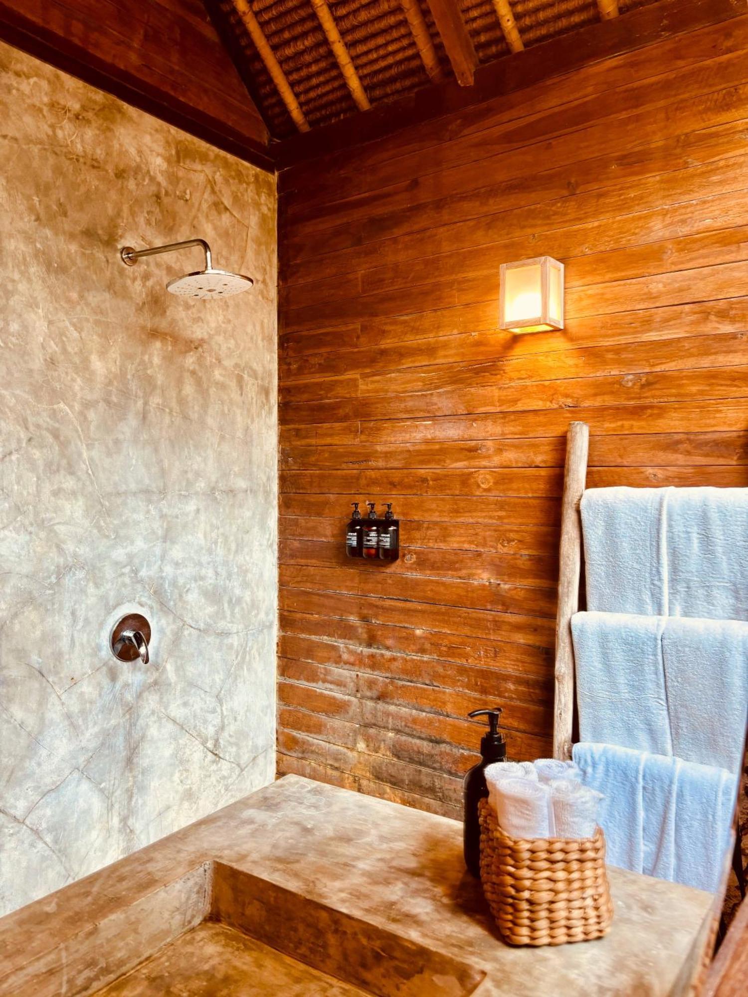 Green Escape Eco Resort Улувату Екстер'єр фото