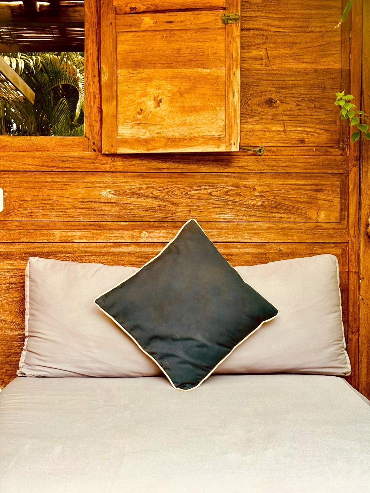 Green Escape Eco Resort Улувату Екстер'єр фото